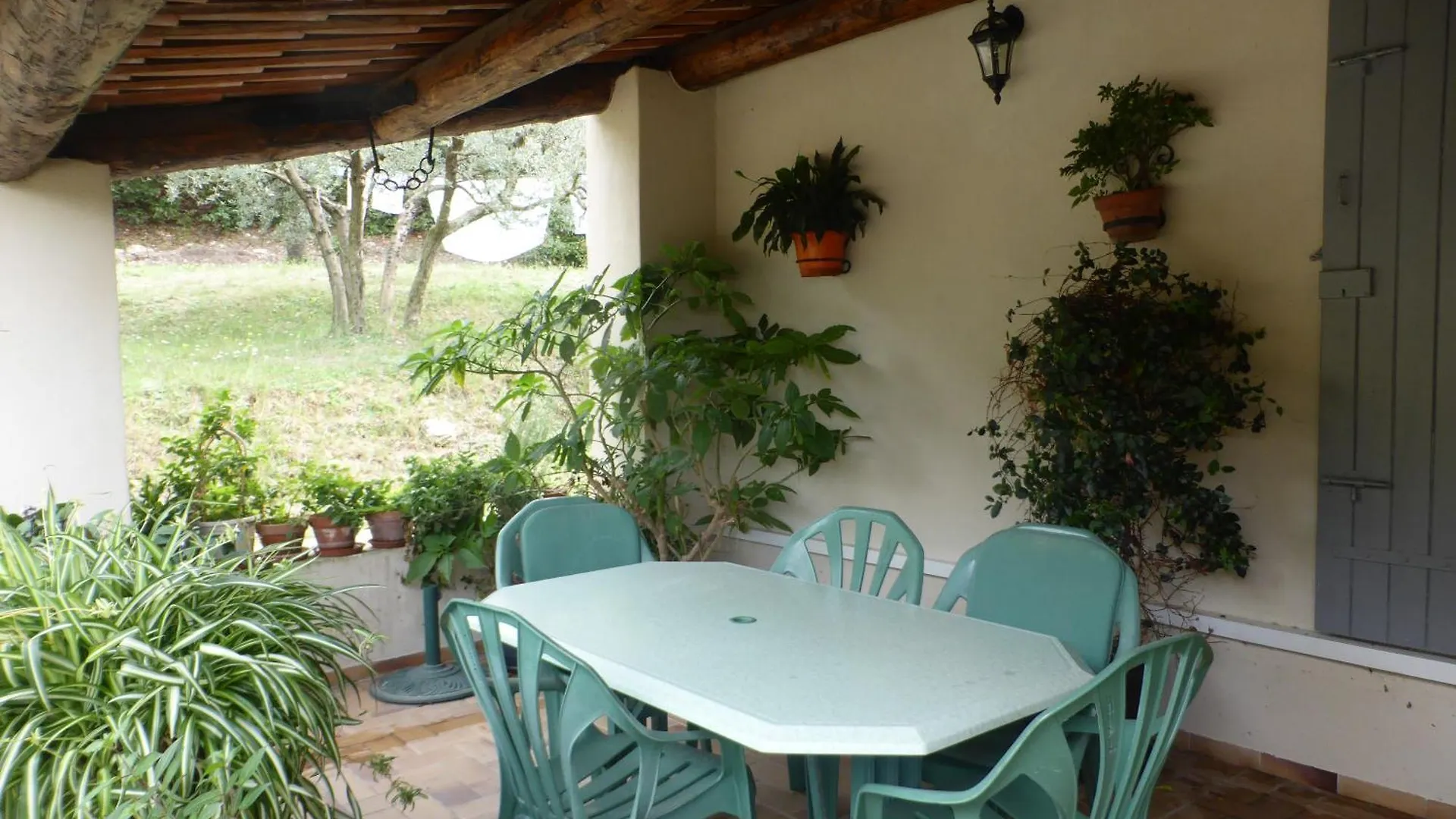 Guest house 2 Chambres Au Calme Villa Chrisma Provence Orgon France